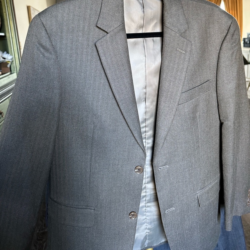 Men’s gray IZOD sports coat